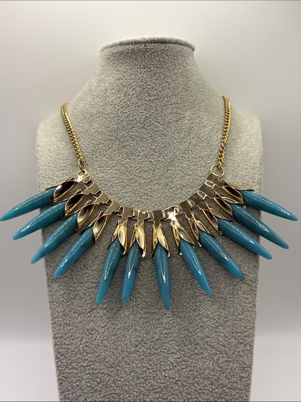 Gold-Tone Cleopatra Necklace with Turquoise Spike Accents Egyptian Style 18-21” - Picture 3 of 6